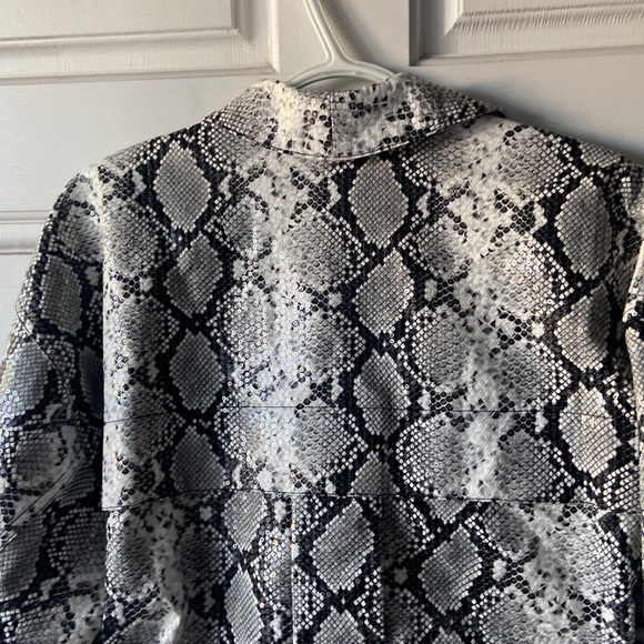 LPA Revolve sequined python long sleeved jacket Size XS - Picture 9 of 10